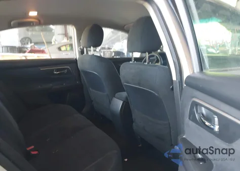 2015 Nissan Altima 2.5 S from USA, damaged, VIN 1N4AL3AP9FC155555